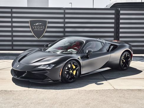 Used 2024 Ferrari SF90 Spider AWD/4WD image 6