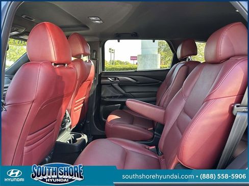 Used 2023 MAZDA CX-9 Carbon Edition image 13