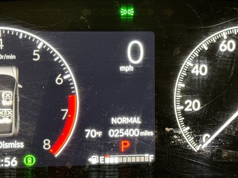 Used 2025 Honda CR-V EX-L image 11