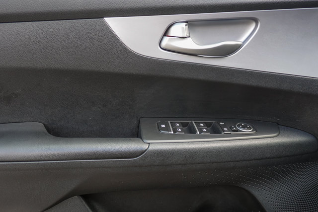 Certified 2024 Kia Forte LXS w/ LXS Technology Package FWD image 24