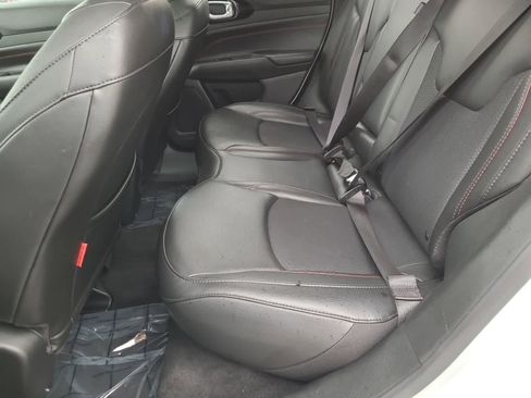 Used 2023 Jeep Compass Trailhawk image 21