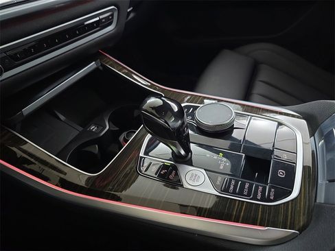 Used 2020 BMW X5 xDrive40i w/ Convenience Package image 28