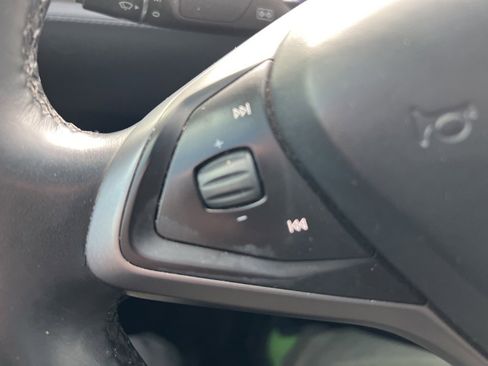 Used 2021 Tesla Model X Long Range image 19