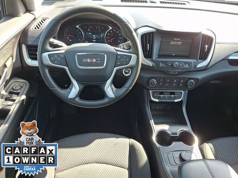 Used 2024 GMC Terrain SLE AWD/4WD image 12