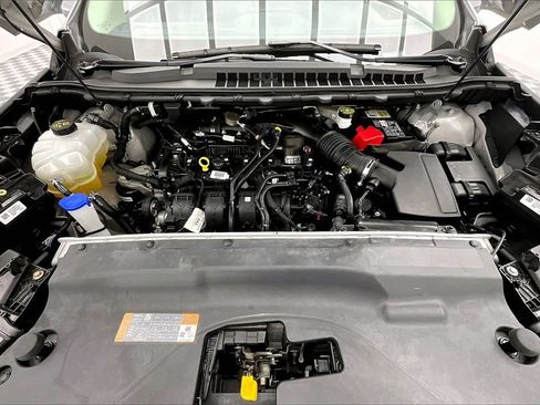 Used 2022 Ford Edge SEL w/ Convenience Package image 10