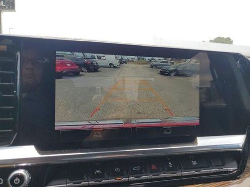 Used 2024 GMC Sierra 1500 SLE AWD/4WD image 27