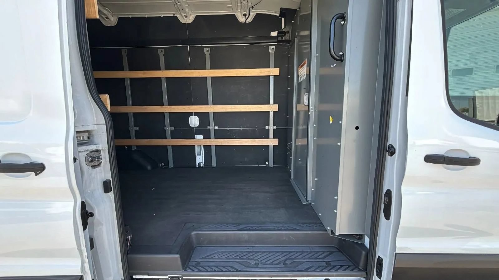 Used 2022 Ford E-Transit 148 High Roof w/ Load Area Protection Package RWD image 41