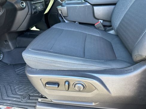 Used 2021 Chevrolet Silverado 1500 RST AWD/4WD image 19