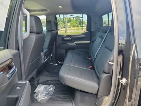 New 2026 GMC Sierra 1500 Elevation w/ Elevation Premium Package AWD/4WD image 12
