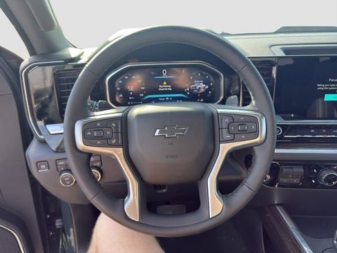 New 2026 Chevrolet Silverado 1500 LT Trail Boss w/ Convenience Package II AWD/4WD image 10