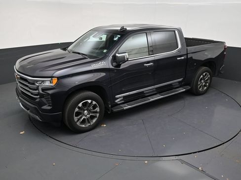 Used 2024 Chevrolet Silverado 1500 High Country w/ Technology Package RWD image 12
