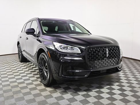 New 2026 Lincoln Corsair Reserve w/ Jet Appearance Package image 9