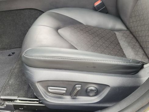 Used 2023 Toyota Camry XSE FWD image 18