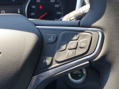 Used 2024 Chevrolet Equinox LT FWD image 10