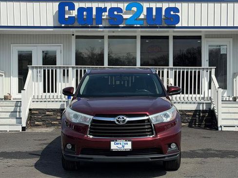 Used 2015 Toyota Highlander XLE AWD/4WD image 10
