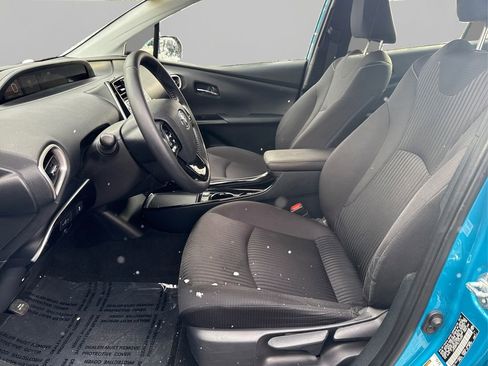 Used 2020 Toyota Prius Prime XLE image 9