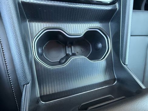 New 2026 Jeep Grand Cherokee L Limited w/ Limited Altitude Package image 16