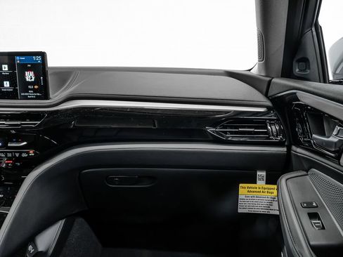 New 2026 Acura MDX SH-AWD image 19