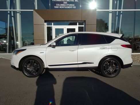 Used 2023 Acura RDX A-Spec image 2