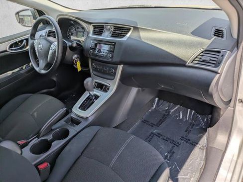 Used 2015 Nissan Sentra S FWD image 19