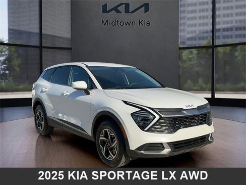 Certified 2025 Kia Sportage LX image 28