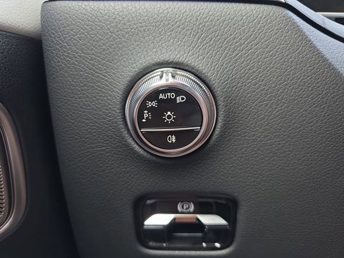 New 2026 Mercedes-Benz GLC 300 4MATIC image 28
