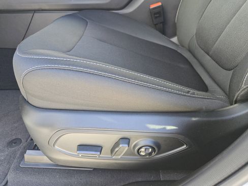 New 2026 Jeep Grand Cherokee Laredo X image 19