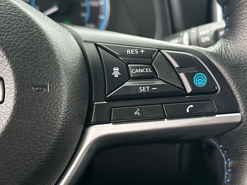 Certified 2024 Nissan Leaf SV Plus image 30