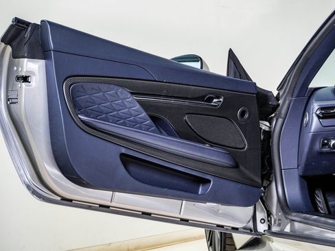 Used 2024 Aston Martin DB12 Coupe image 33