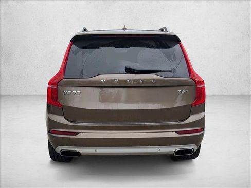 Used 2016 Volvo XC90 T6 Momentum w/ Momentum Plus Package AWD/4WD image 6