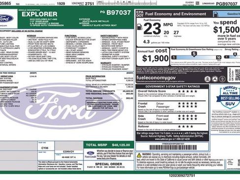 Used 2023 Ford Explorer XLT w/ Equipment Group 202A image 4