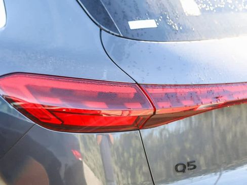 Certified 2025 Audi Q5 Premium Plus w/ Premium Plus image 10