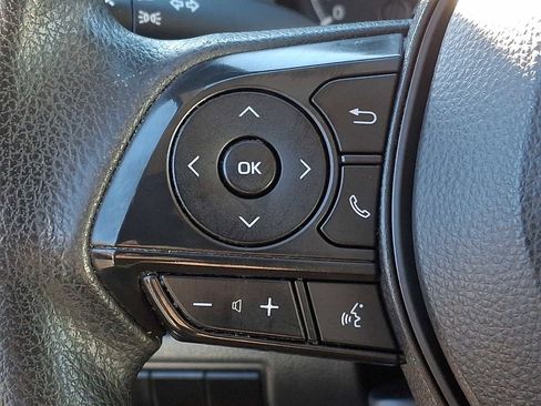 Used 2021 Toyota Corolla LE image 16