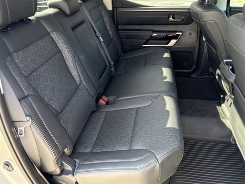 Used 2024 Toyota Tundra Limited image 38