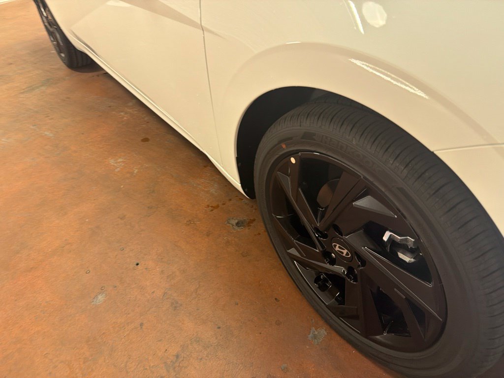 New 2026 Hyundai Elantra SEL Sport FWD image 9