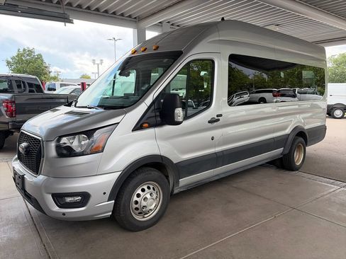 Used 2024 Ford Transit 350 XLT AWD/4WD image 3