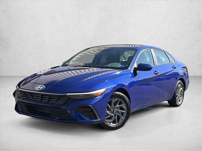 Used 2024 Hyundai Elantra SEL