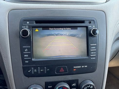 Used 2015 Chevrolet Traverse LS FWD image 26