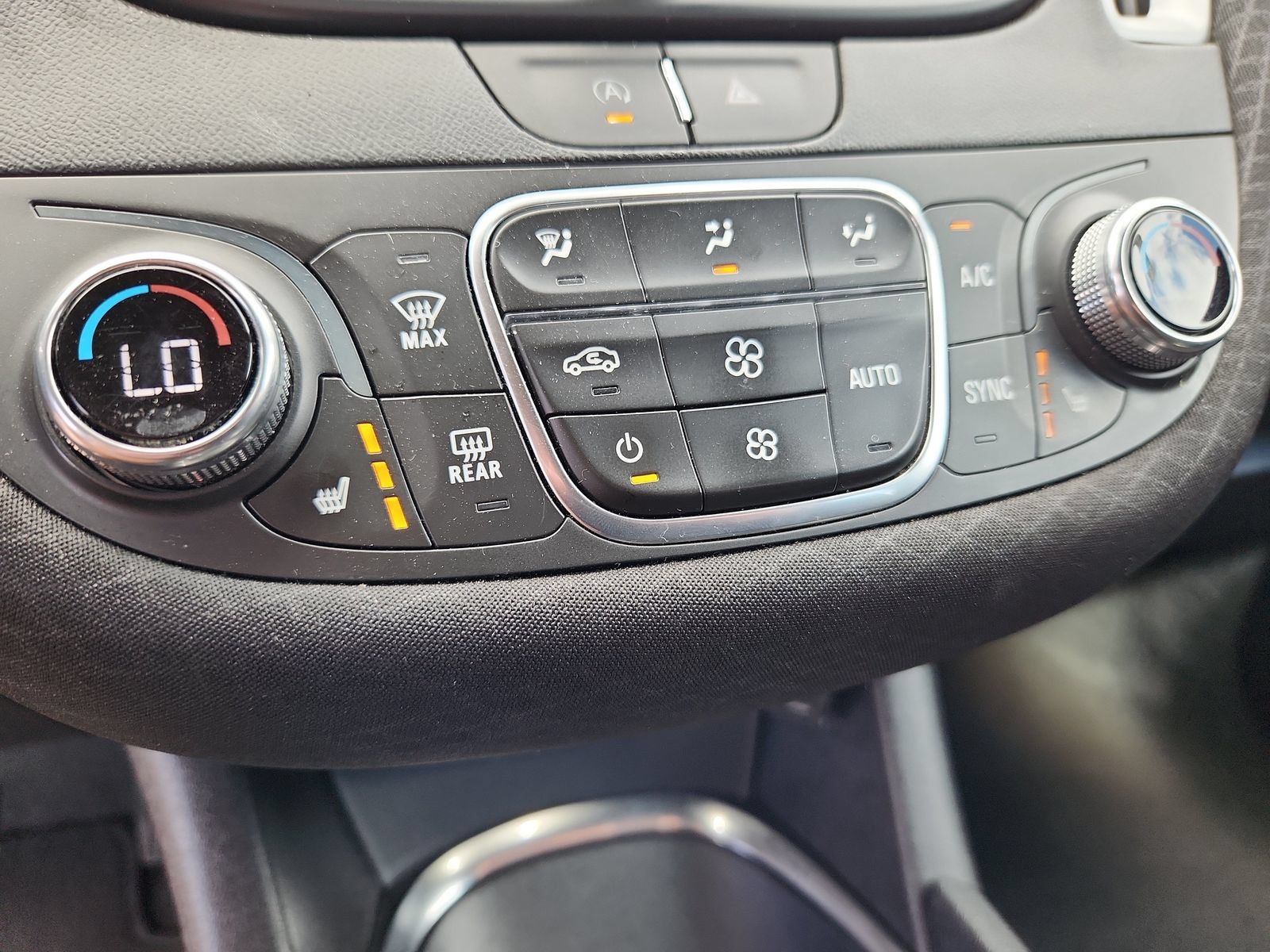 Used 2024 Chevrolet Malibu LT FWD image 22