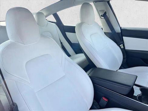 Used 2019 Tesla Model 3 Standard Range Plus image 20