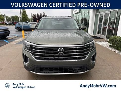Used 2026 Volkswagen Atlas SE AWD/4WD image 2