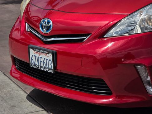 Used 2012 Toyota Prius V Three FWD image 7