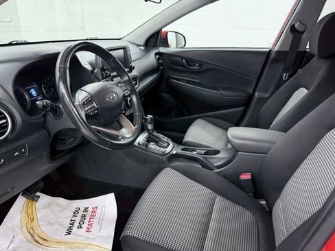 Used 2020 Hyundai Kona SEL FWD image 17