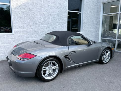 Used 2011 Porsche Boxster RWD image 47