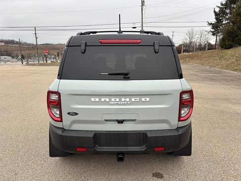 Certified 2021 Ford Bronco Sport Outer Banks w/ Outer Banks Package image 3