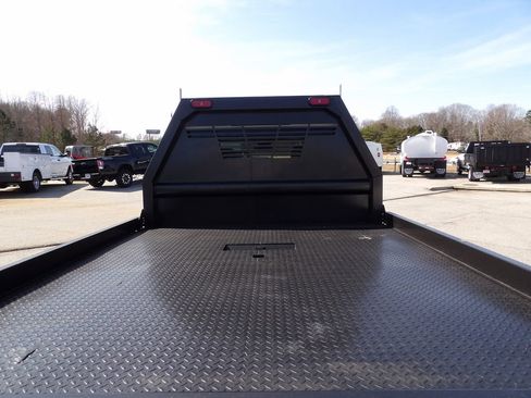 Used 2024 Chevrolet Silverado 2500 LT w/ Convenience Package image 49