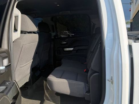 Used 2018 Chevrolet Silverado 2500 LT AWD/4WD image 23