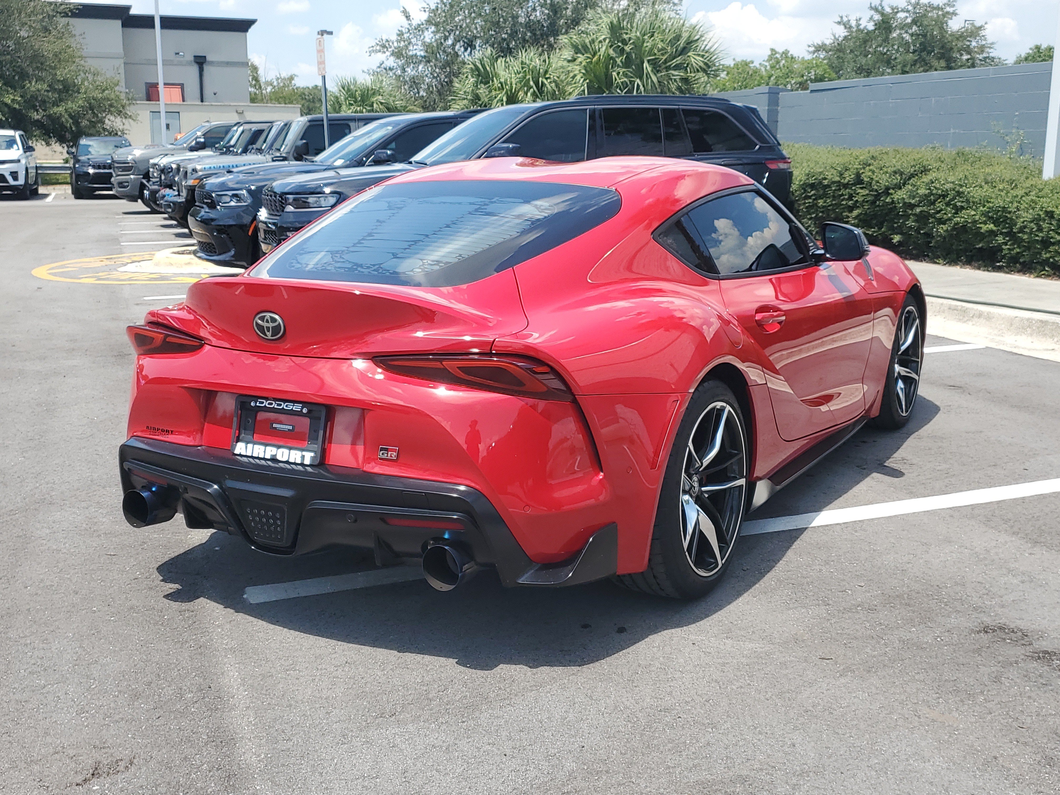 Used 2020 Toyota Supra Premium w/ Driver Assist Package RWD image 6