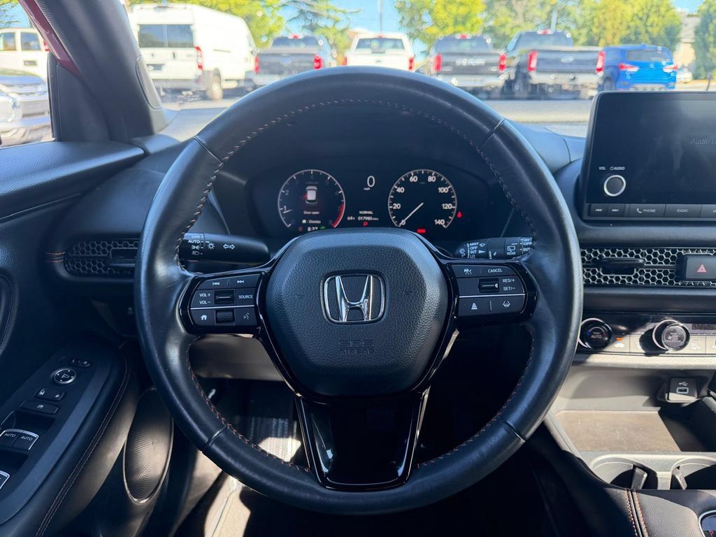 Used 2024 Honda HR-V Sport image 12