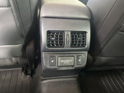 Used 2018 Subaru Outback 2.5i Limited AWD/4WD image 22